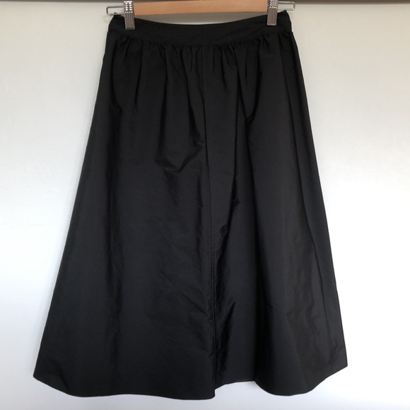 Zara Réversible Skirt *3 for $40* - Picture 4 of 8